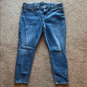 Gap Women's Skinny Jeans—Size 18